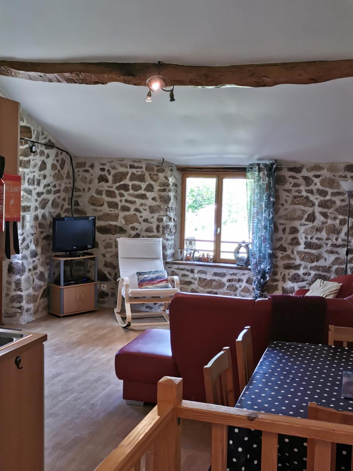 Tranquille Vienne Gites A Chirac Dept Charente Экстерьер фото
