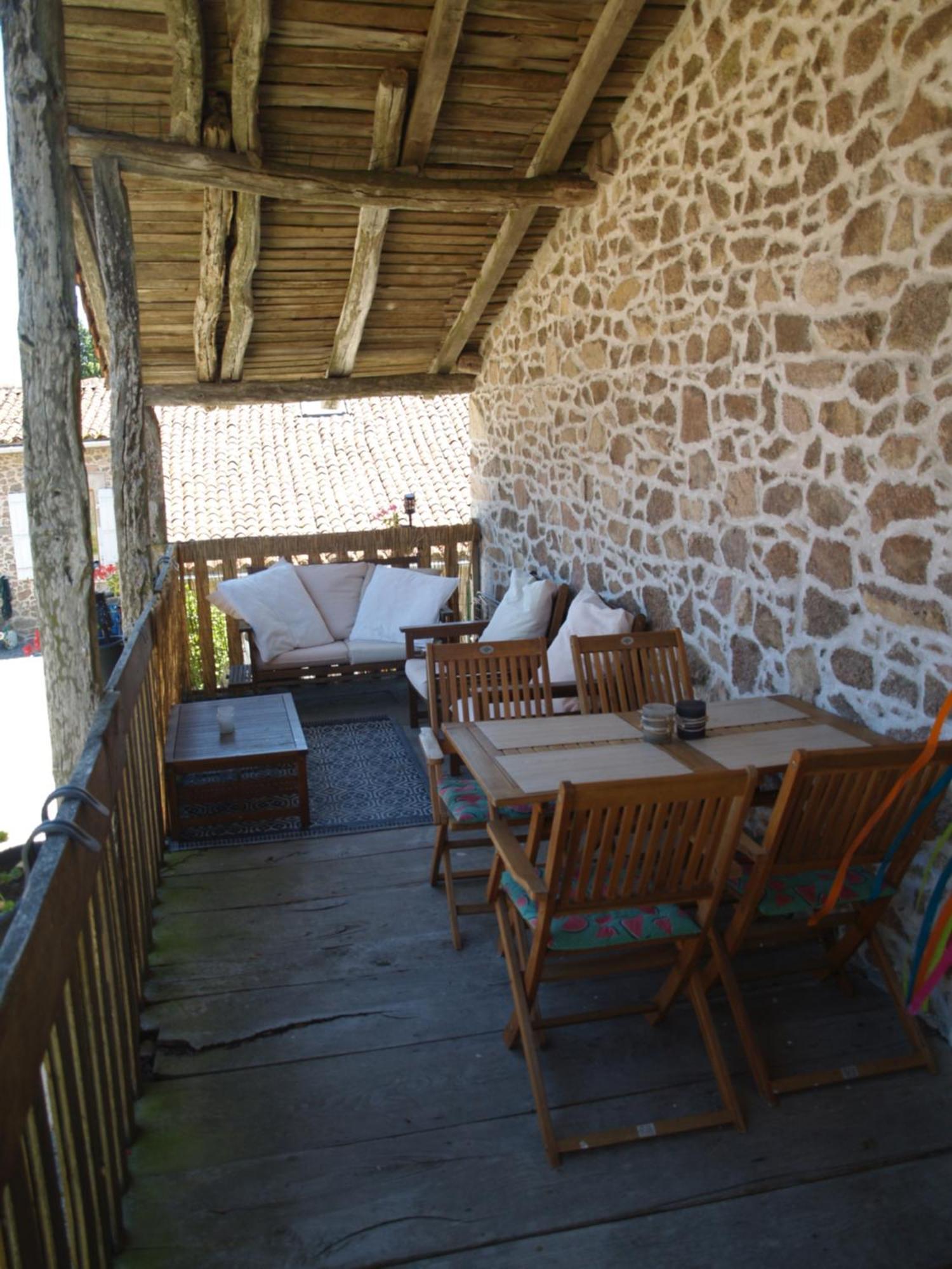 Tranquille Vienne Gites A Chirac Dept Charente Экстерьер фото