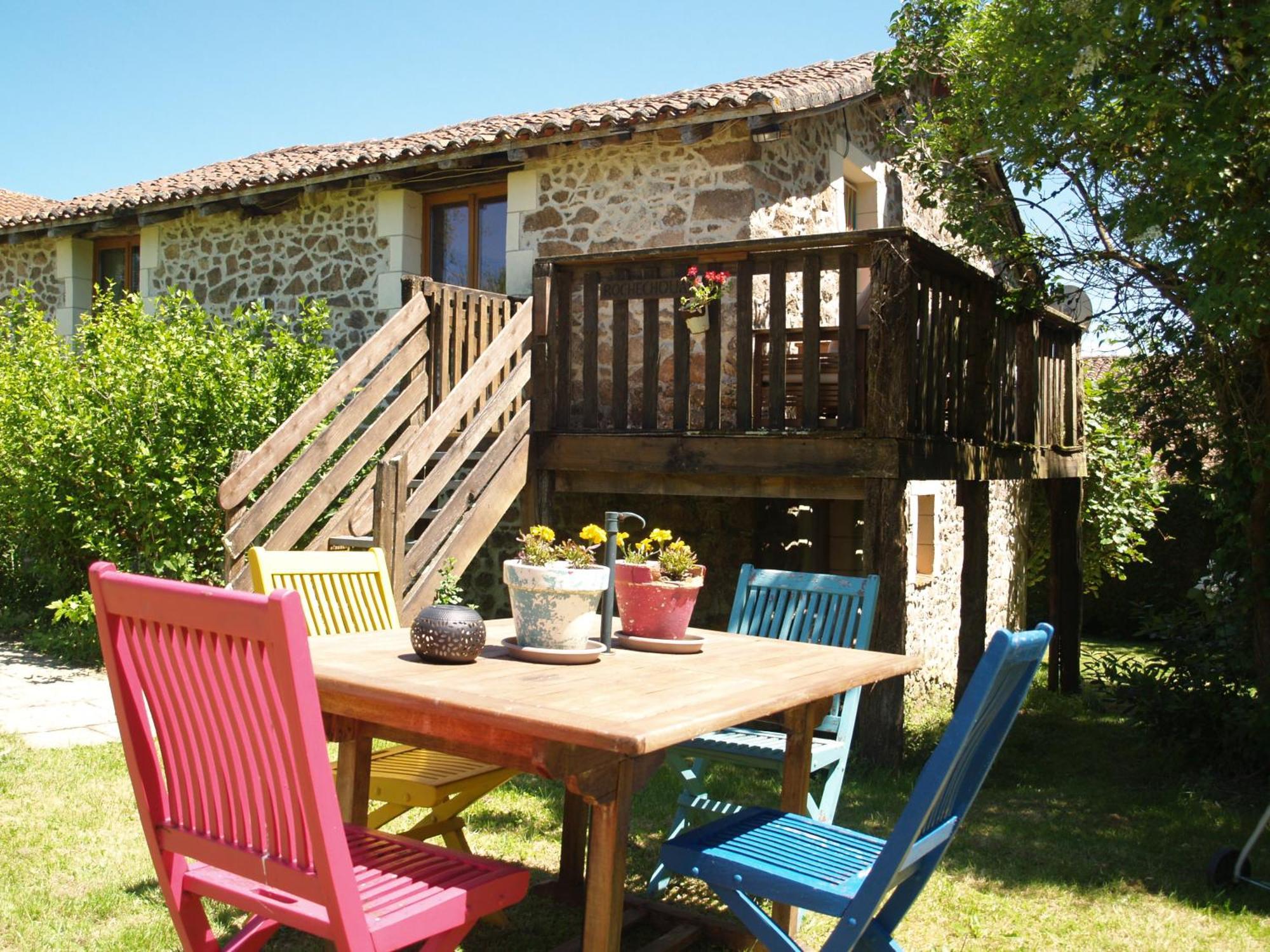 Tranquille Vienne Gites A Chirac Dept Charente Экстерьер фото